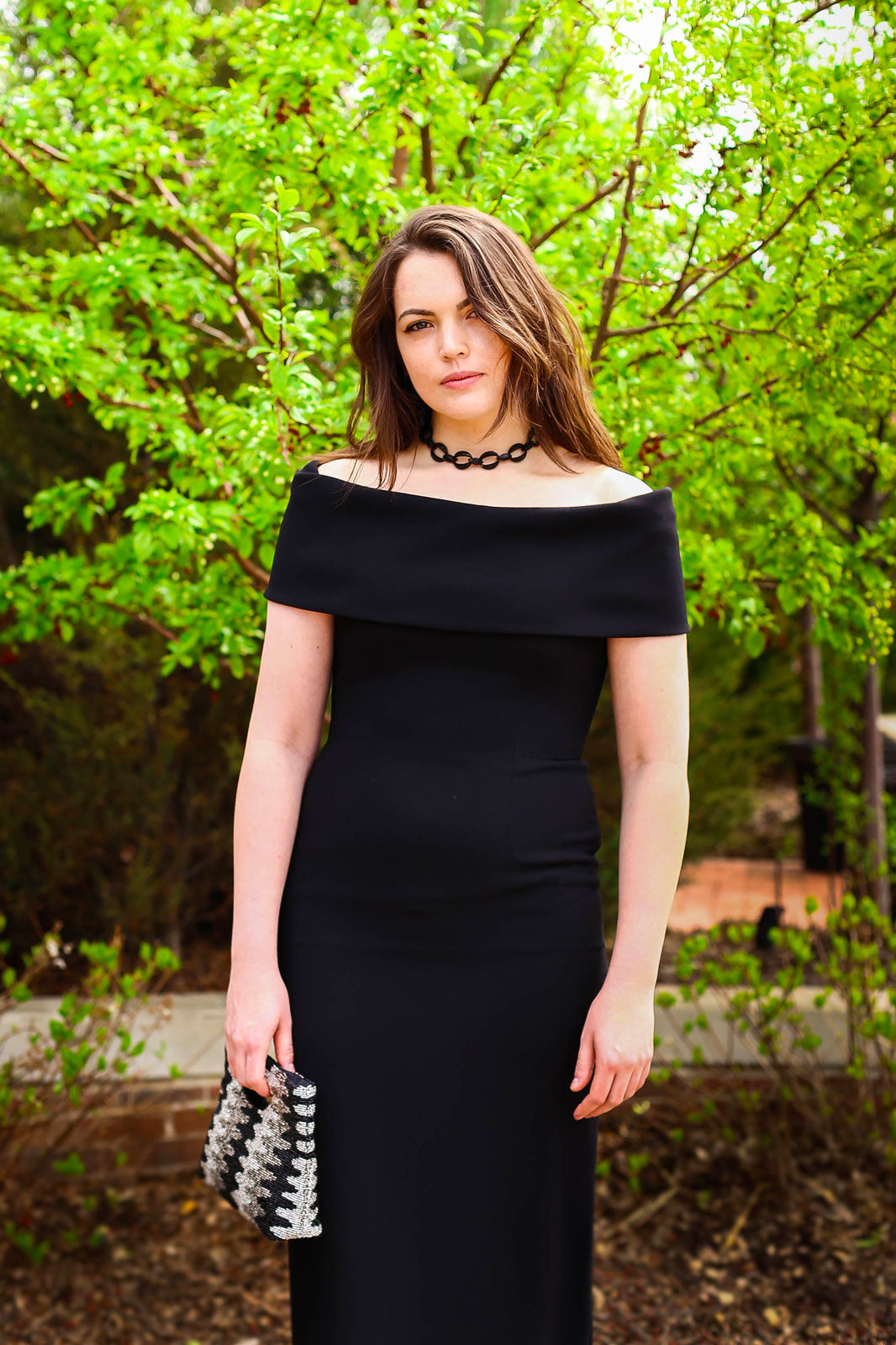 Black Short-Sleeved Gown